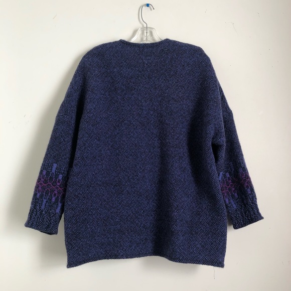 Artisan Woven Wool Purple Tone Chanel Cardigan in Iris Shacket by DeWeevers - Picture 2 of 7